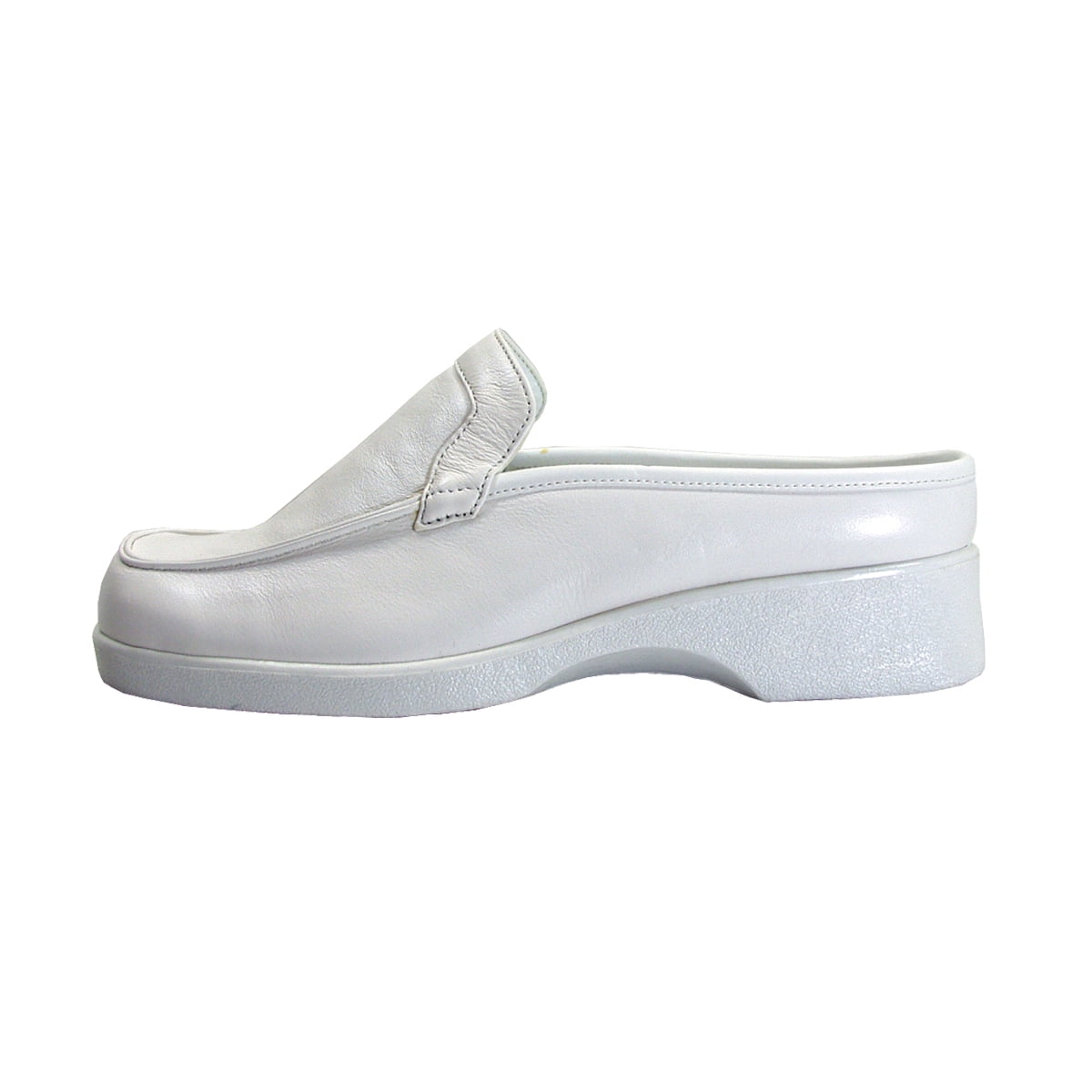 24 HOUR COMFORT Ethel Wide Width Comfort Leather Clogs WHITE 5.5