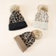 thumbnail image 3 of FeiKong Gorro de punto con borde acanalado y protección para las orejas, gorro de punto con estampado de leopardo y bola de felpa para otoño e invierno, para ciclismo, 3 of 5