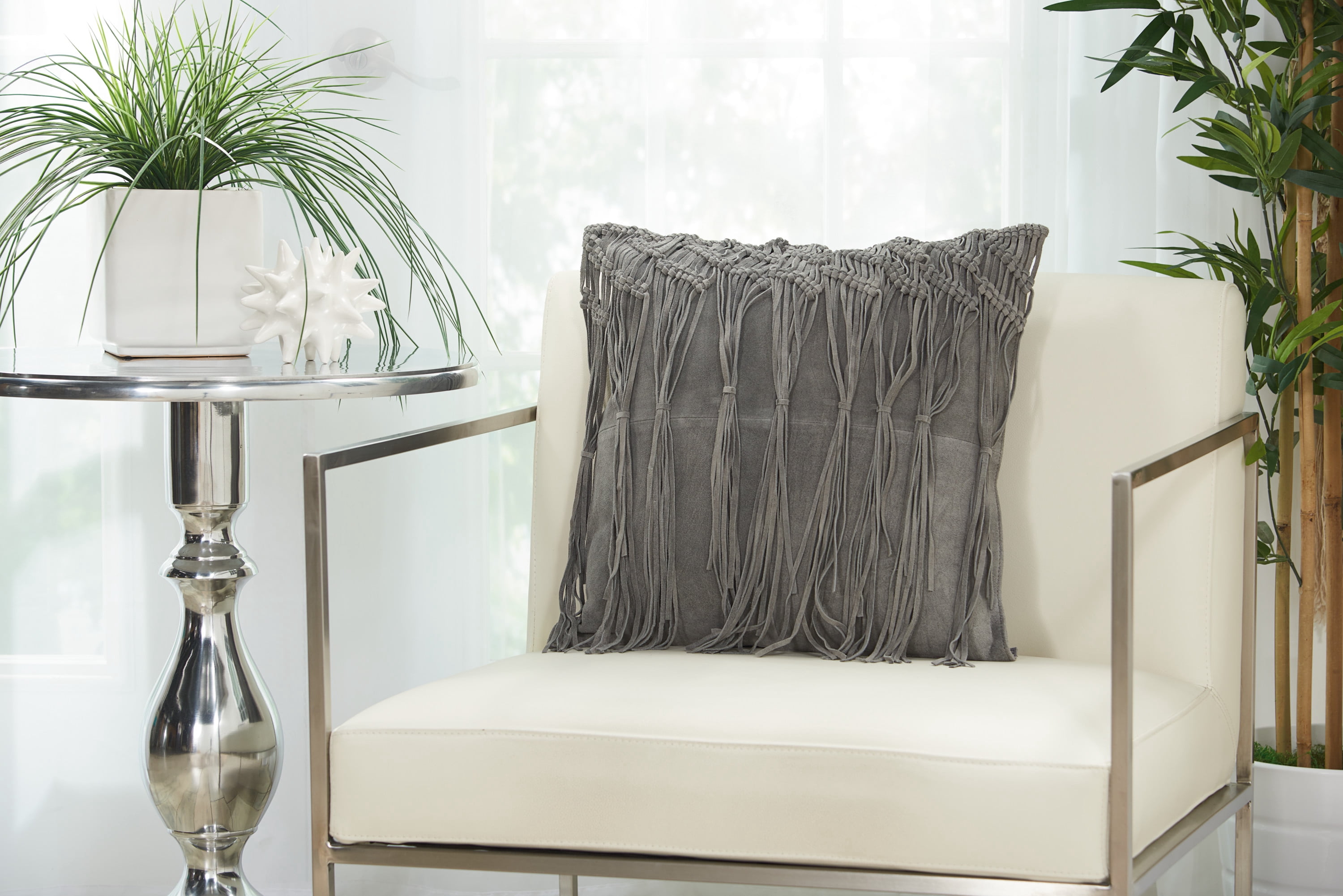 Mina Victory Couture Nat Hide Macrame Fring Tassel Grey 18" x 18" Throw Pillow