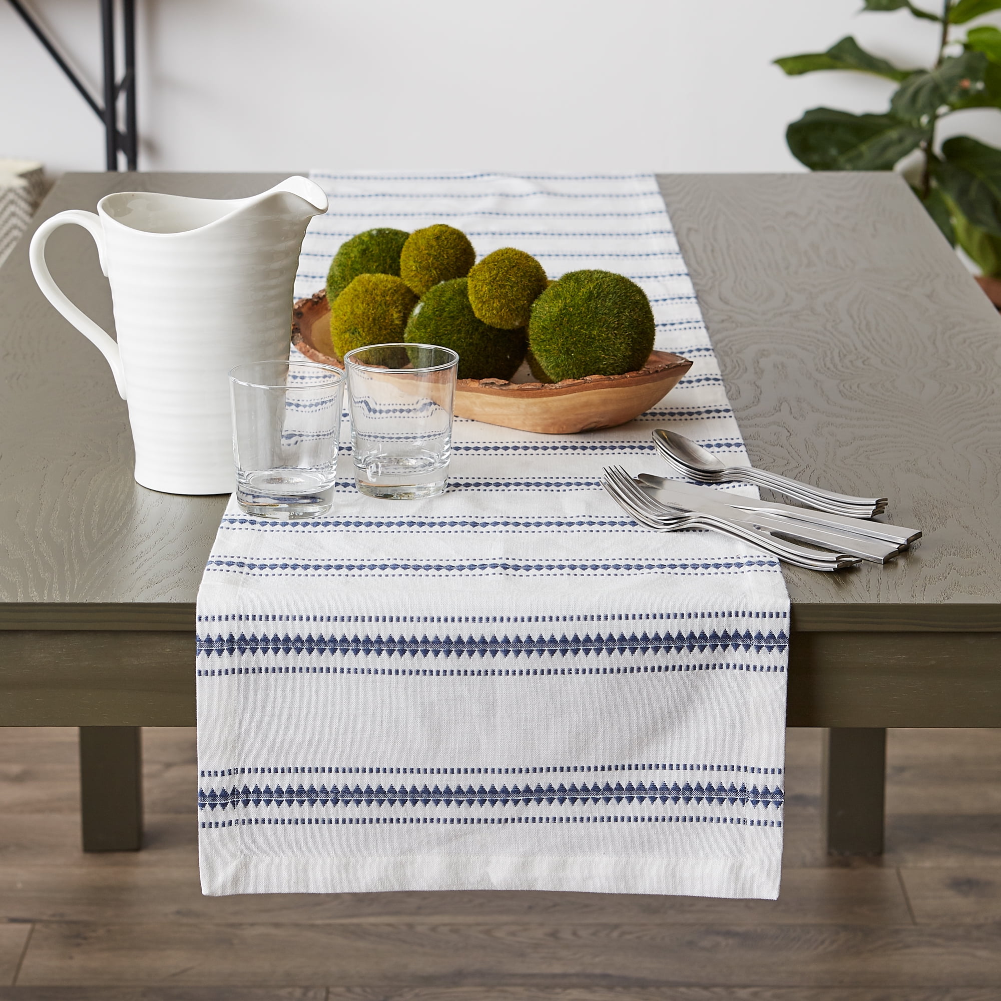 DII Dobby Stripe 14x72" Table Runner