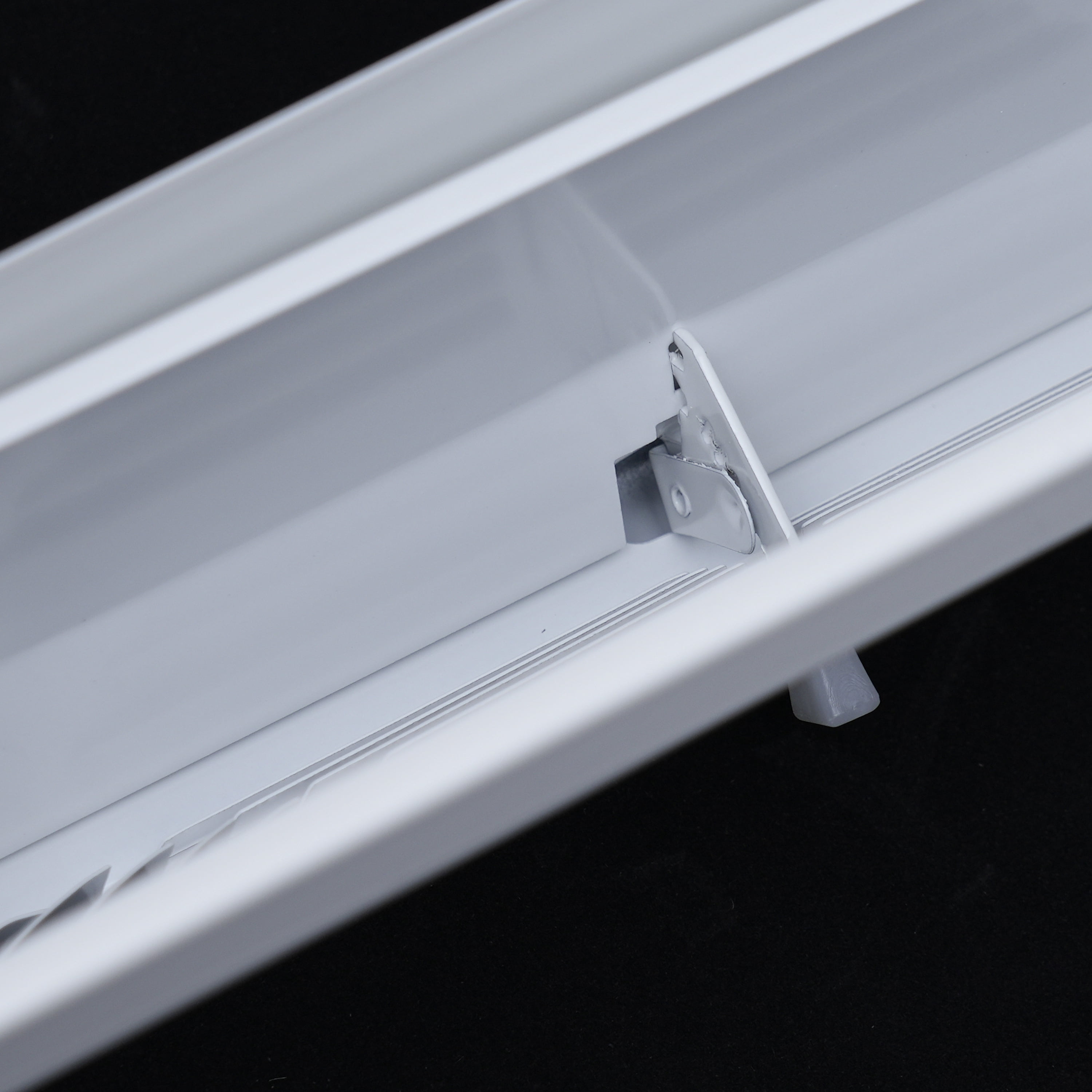 Fits 18" [External Length] Baseboard Space | Corner Baseboard Register by Handua | Round Type Air Flow Design | Register Vent Cover Grill | Adjustable Lever for Air Flow Control | White