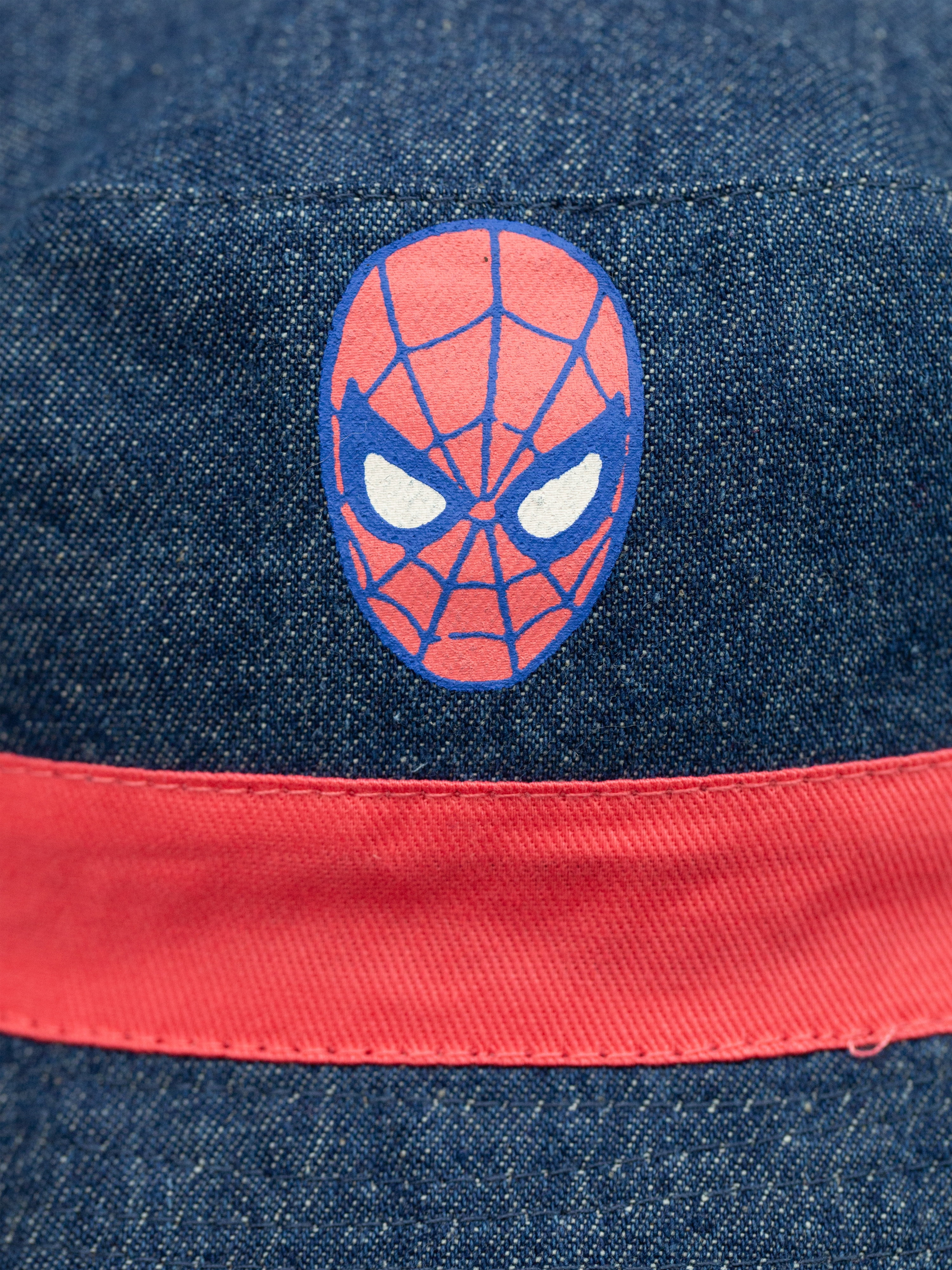 Embroidered Spider-men Bucket Hat 