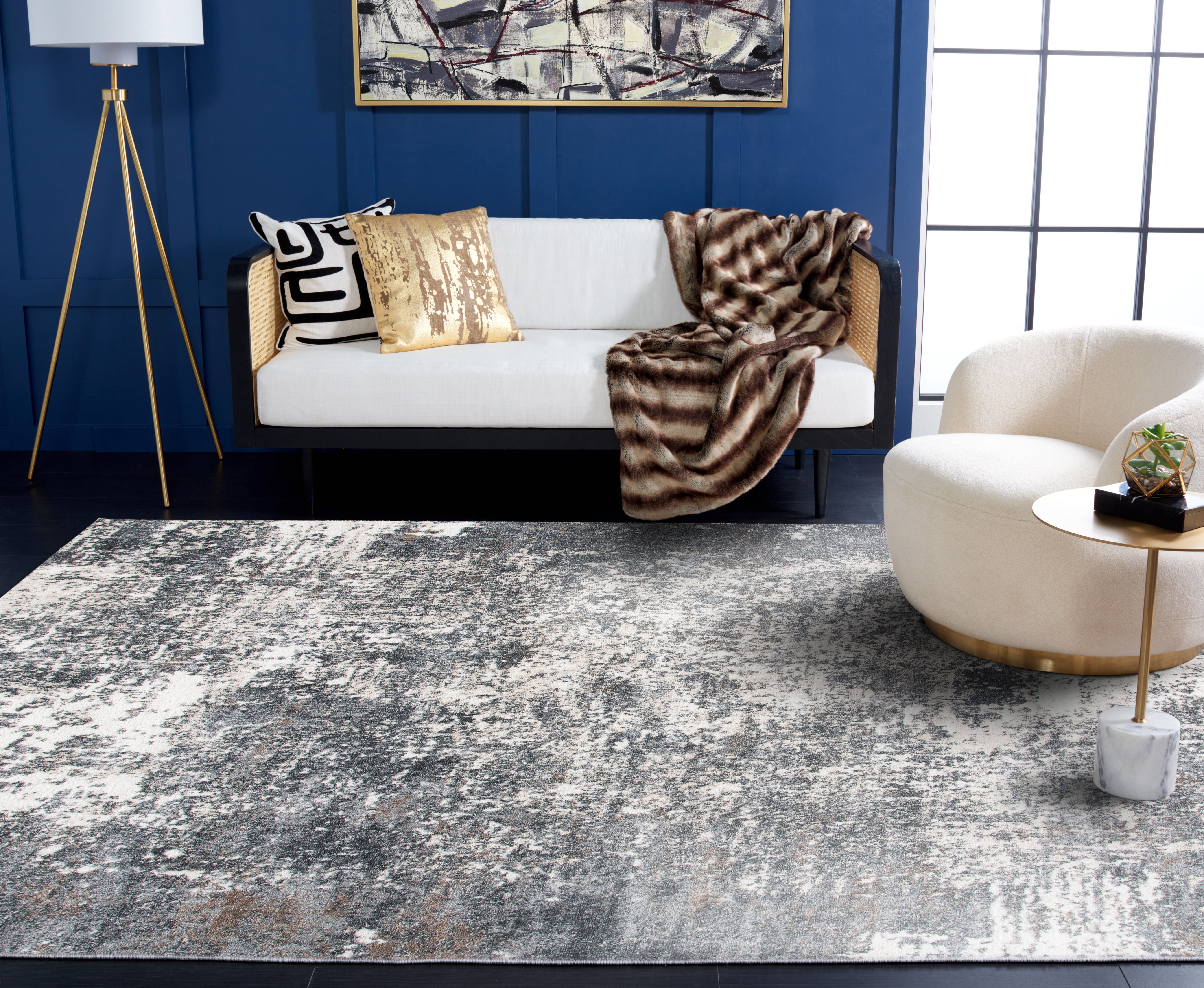 SAFAVIEH Aston Mackenzie Abstract Area Rug, Gray/Ivory, 4' x 6'