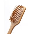 thumbnail image 4 of Cepillo para Cabello Ecowood de Bambú con Punta Cuadrada Ecowood Cepillo para cabello de bambú punta cuadrada grande, 4 of 6