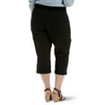thumbnail image 2 of Lee Women's Plus Size Austin Knit Relaxed Cargo Capri, 2 of 4