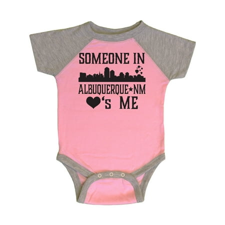 

Inktastic Albuquerque New Mexico Someone Loves Me Skyline Gift Baby Boy or Baby Girl Bodysuit