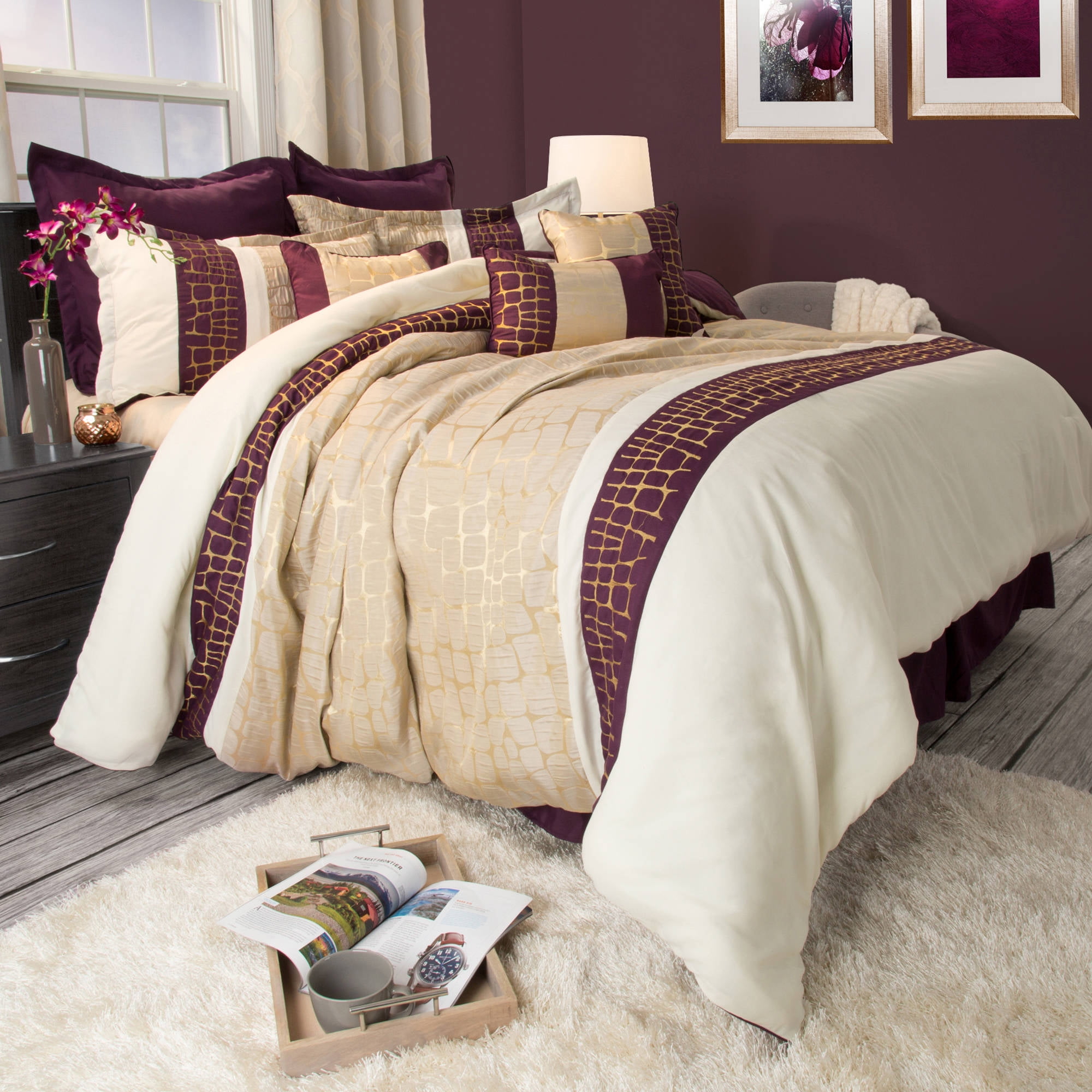 Somerset Home Ashley Comforter Set