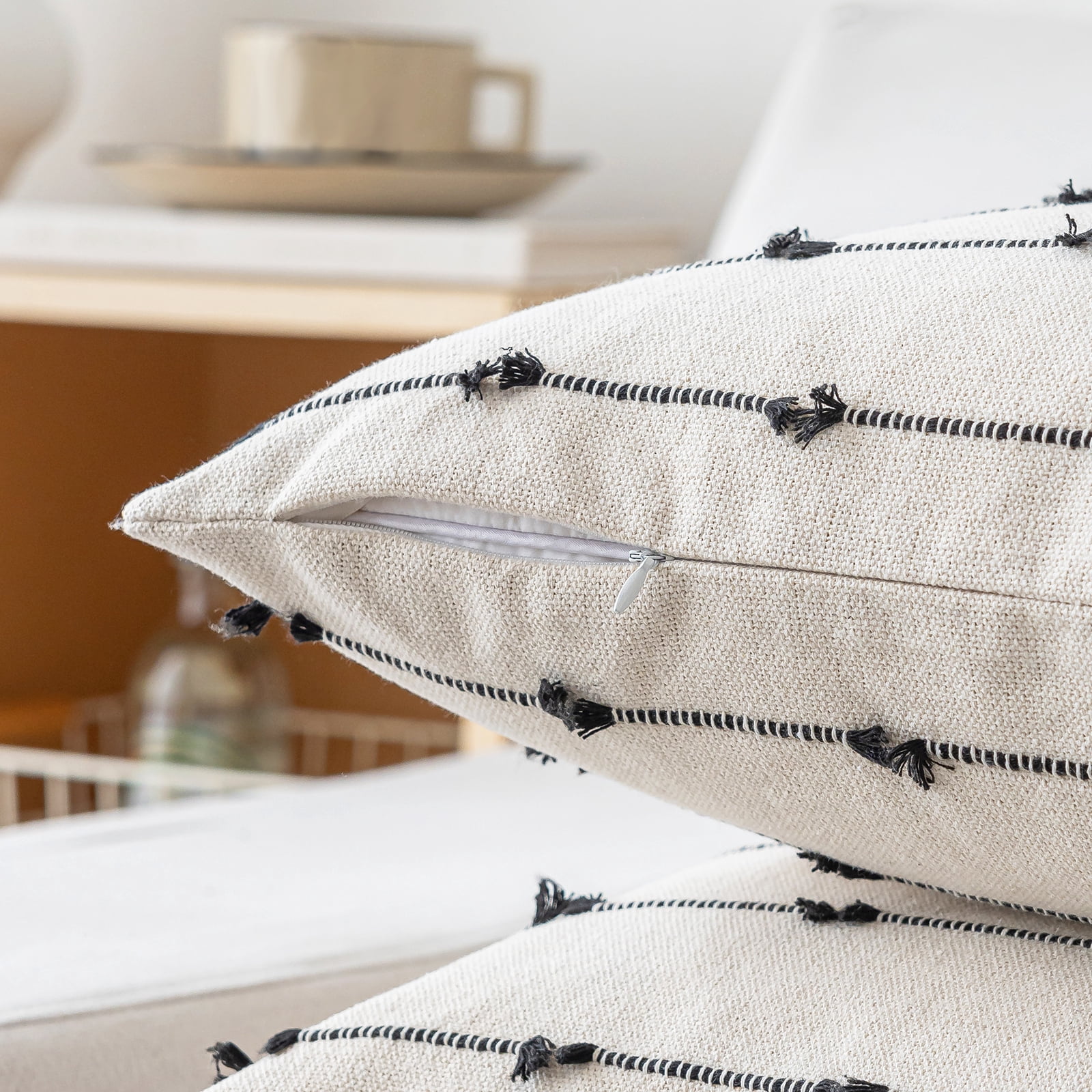Skodaer Boho Throw Pillow Covers 20"x20" Set of 2 Modern Farmhouse Decorative Cushion Case Tufted Square Pillows Cover Neutral Pillow Cases Accent Pillowcase for Sofa, Couch, Bed,Black