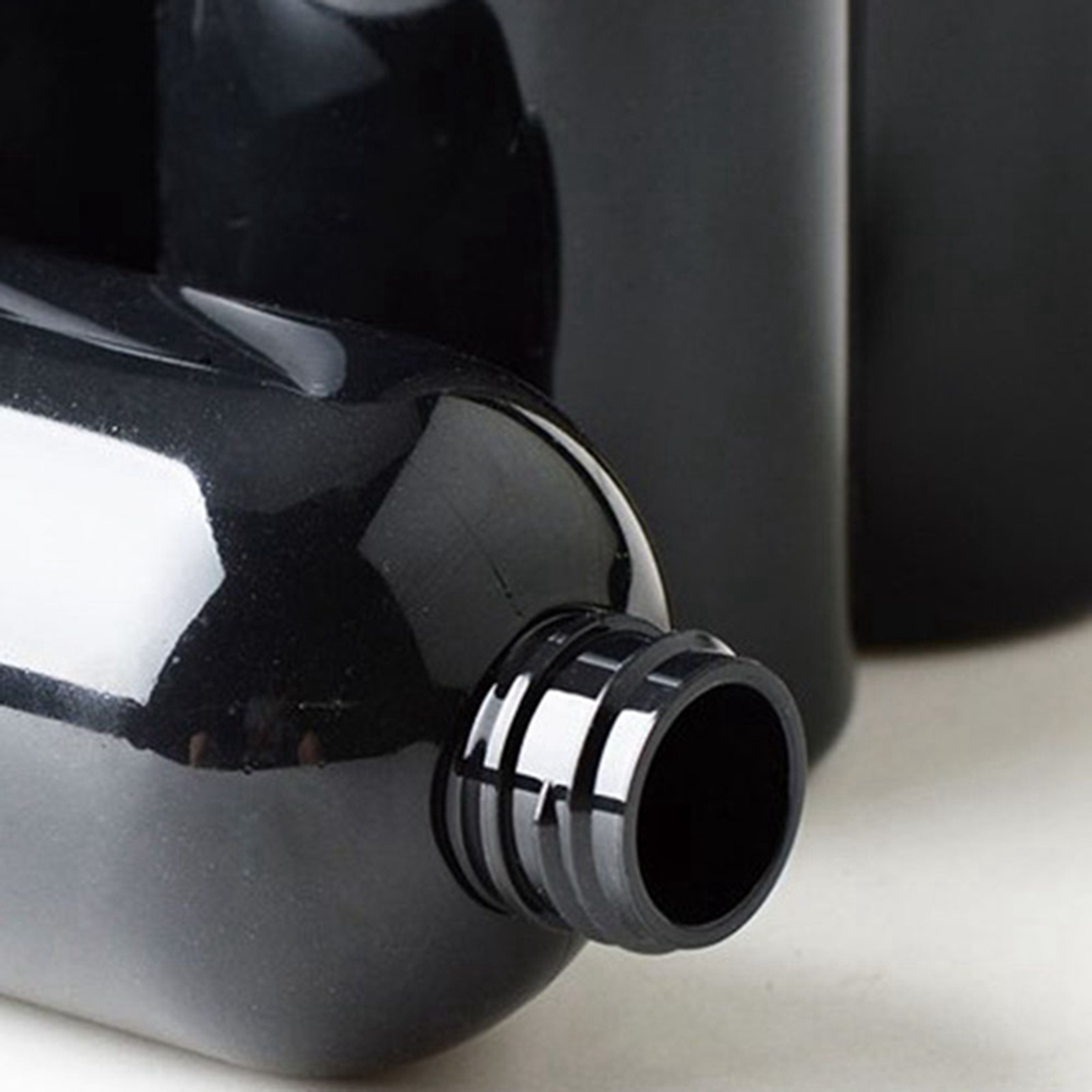 20Pcs Multifunctional 300ML Plastic Bottle Trigger Sprayer Essential Oil Perfume Container Portable