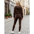 thumbnail image 3 of Conjunto de Sudadera y Pants Aterciopelado Unitalla para Mujer Diseño Cómodo y Sofisticado, 3 of 5
