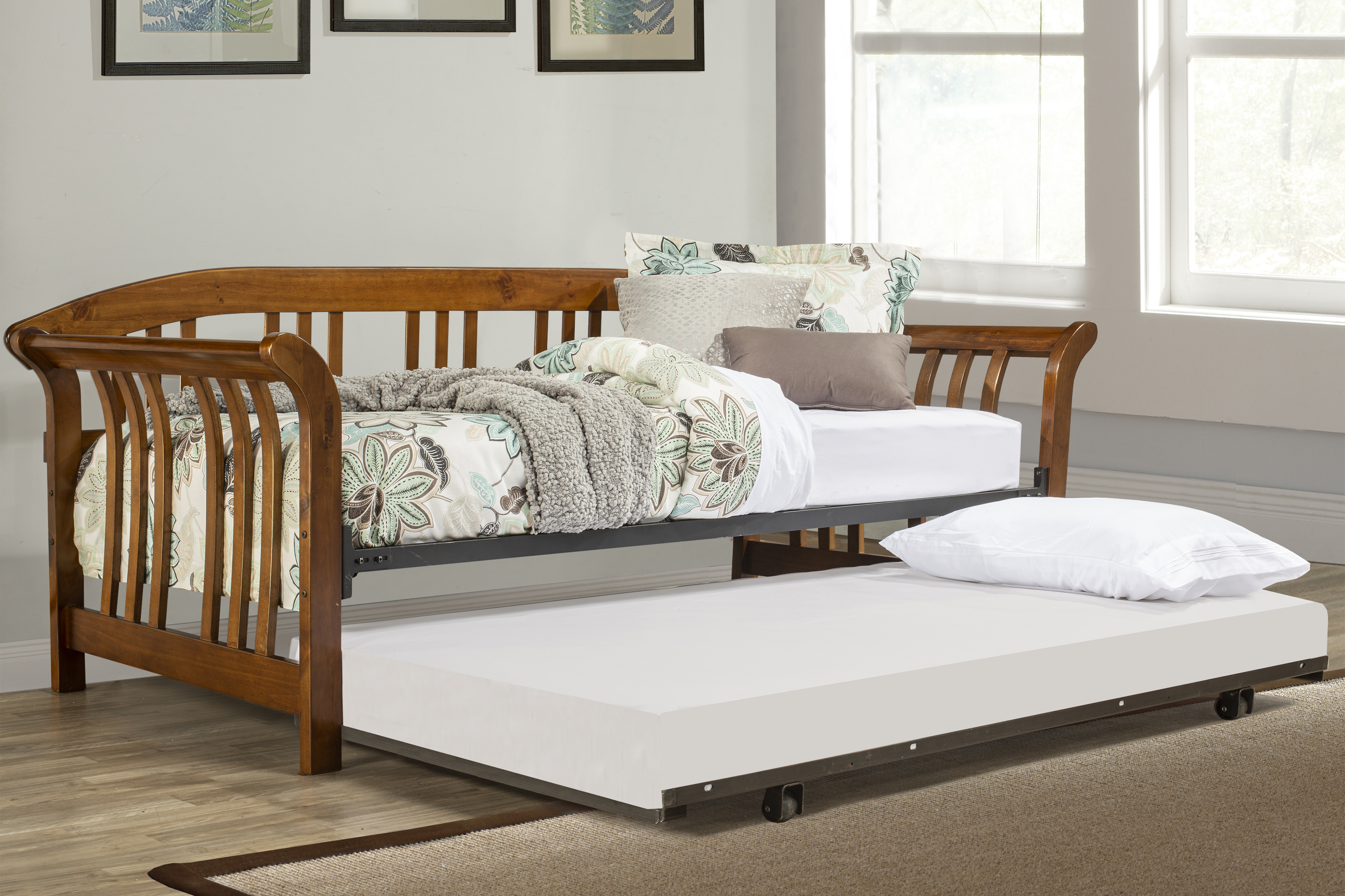 Hillsdale Furniture Dorchester Wood Daybed with Twin Roll Out Trundle
