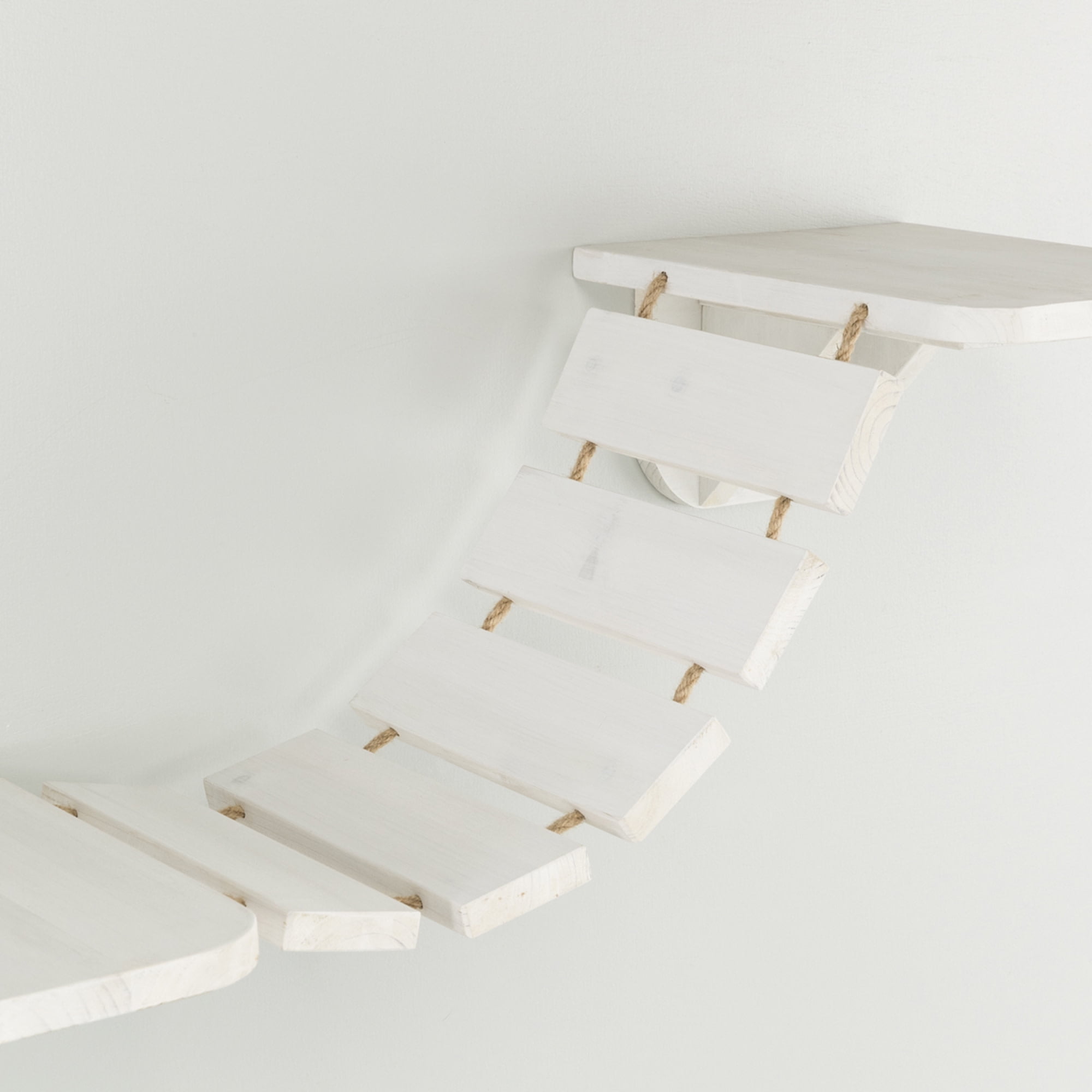 TRIXIE Multi-Level Wall Mounted Cat Perch with Bridge, White