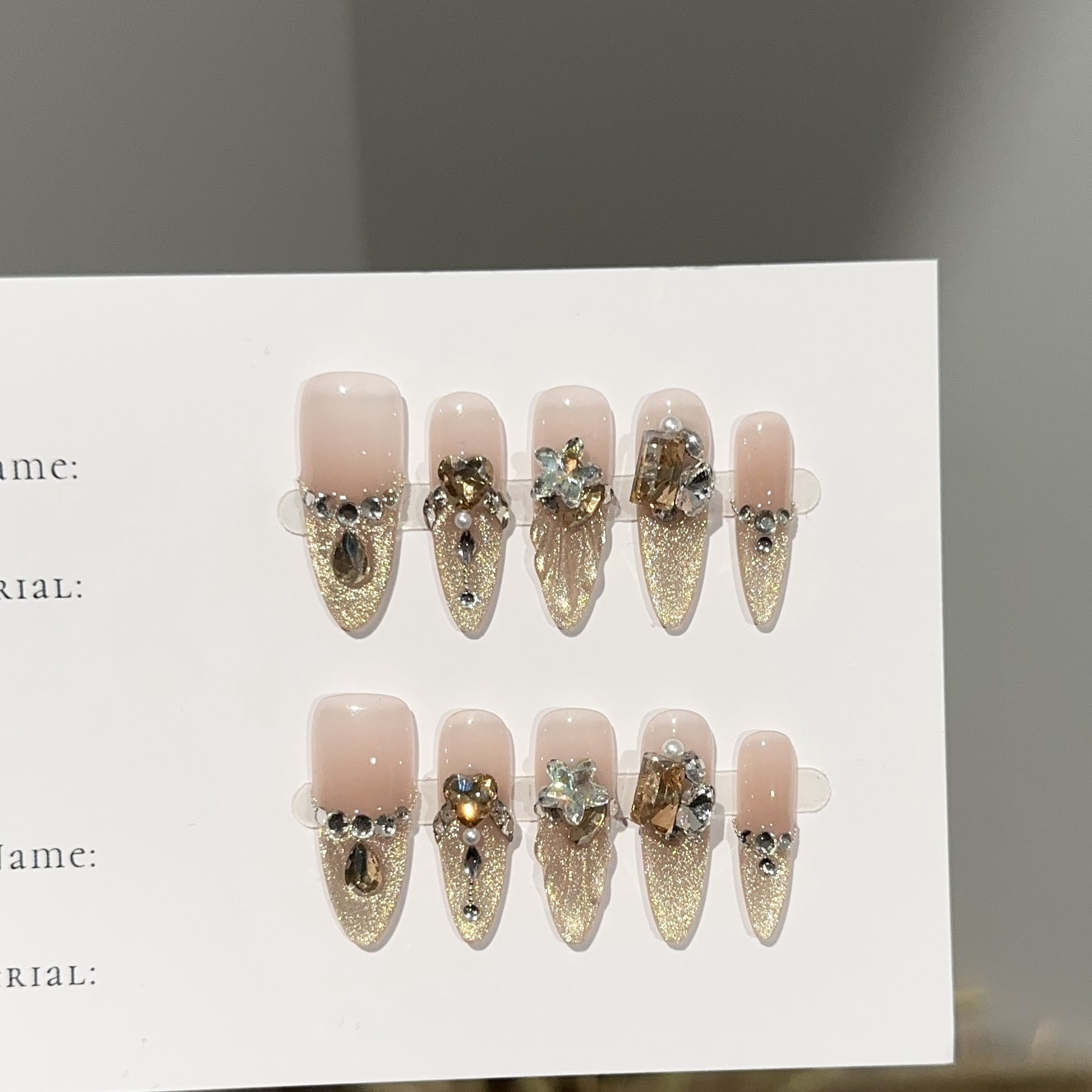 Purely handmade wear nail pads, high-end golden cat's eye long nail pads, light luxury fish tail stacks, diamonds, fake nail patches