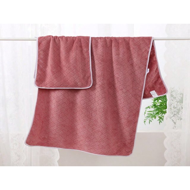 OUSITAID 2pcs European-Style Floral Towel Bath Towel Set Simple Style High-Density Coral Fleece Soft Skin-Friendly Highly Absorbent Bath Towel Set No Fading No Lint Multi-Purpose Suita