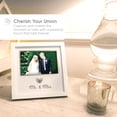 thumbnail image 2 of Marco de fotos Pearhead Heart con huella digital de 4 x 6 pulgadas, color blanco, 2 of 7