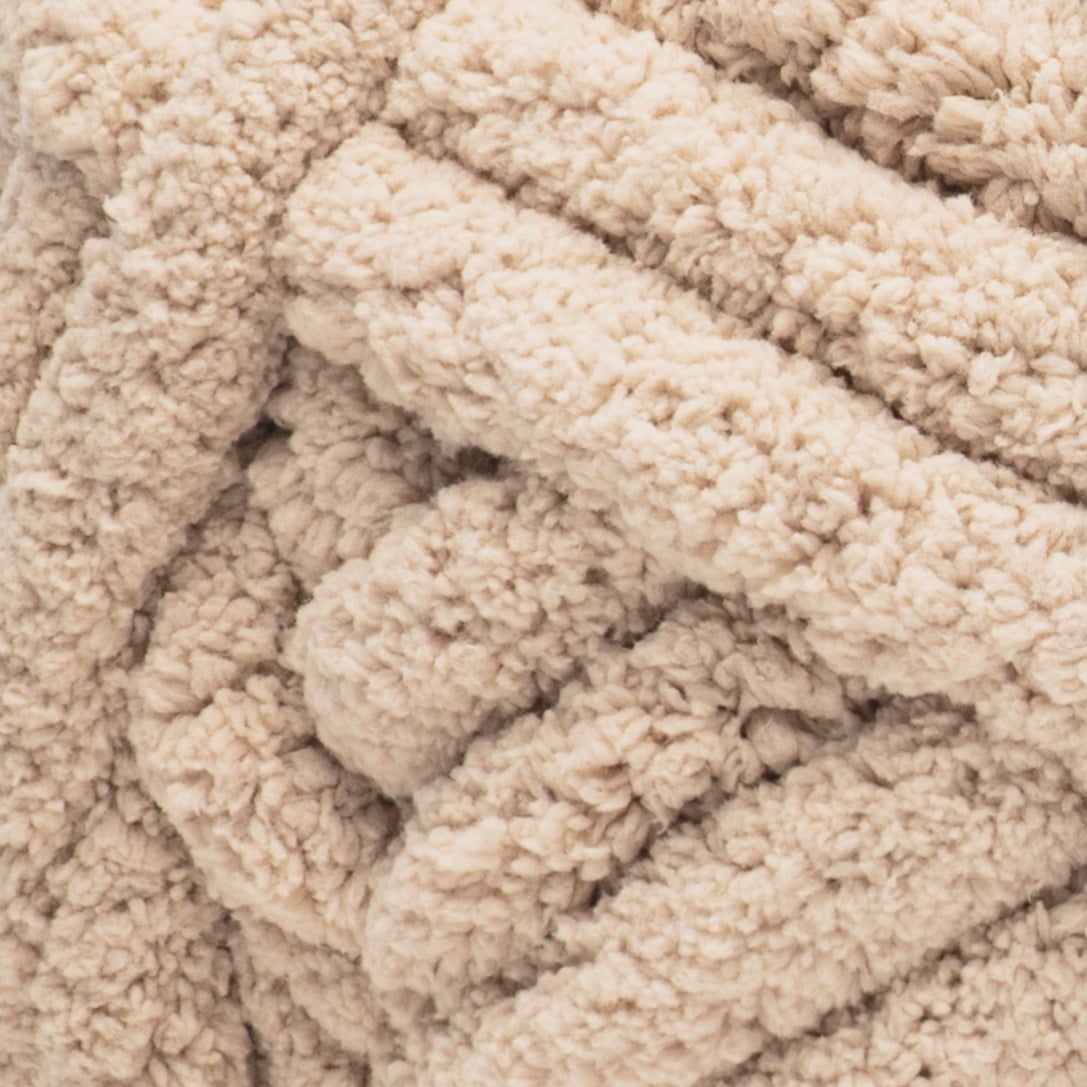 Bernat® Blanket Extra Thick™ #7 Jumbo Polyester Yarn, Bone, 21.2oz/600g, 72 Yards