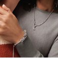 thumbnail image 3 of Colgante de cuentas con forma de corazón para mujer, compatible con pulseras y collares europeos, regalos de Navidad para familiares, amantes y amigos, 3 of 3