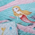 thumbnail image 4 of Global Trends Marina Quilted Throw Blanket, 4 of 5