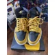 thumbnail image 4 of Size 10.5 - Jo r-dan 1 Retro OG High Pollen, 4 of 5
