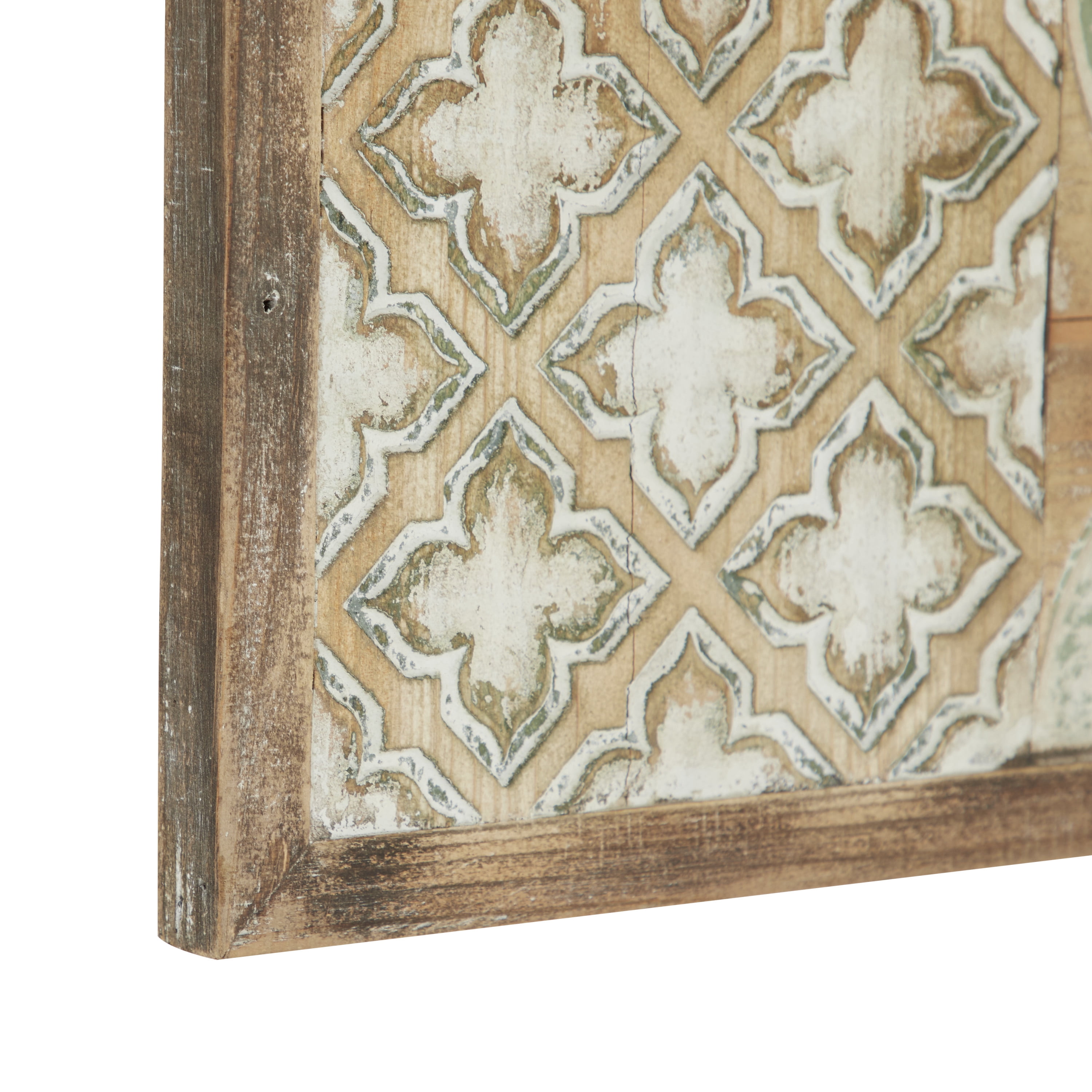 Decmode 43720 Carved Pattern Wood Wall Decor