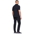 thumbnail image 3 of Polo Tommy Hilfiger de algodón líquido de corte regular para hombre, 3 of 5
