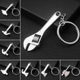 thumbnail image 2 of Llave ajustable, llavero de metal, regla, tornillo de banco, llavero dentado para coche, herramienta colgante, accesorios para llaves, grabado, 2 of 6