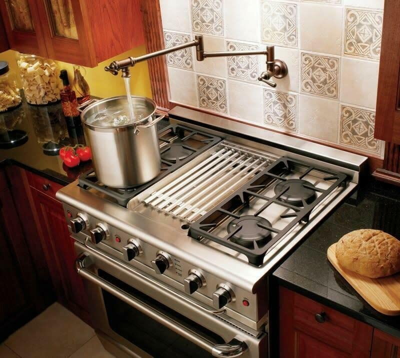 MOEN S664BZG Traditional Pot Filler Double Handle Wall Mount Kitchen Pot Filler in Bronzed Gold