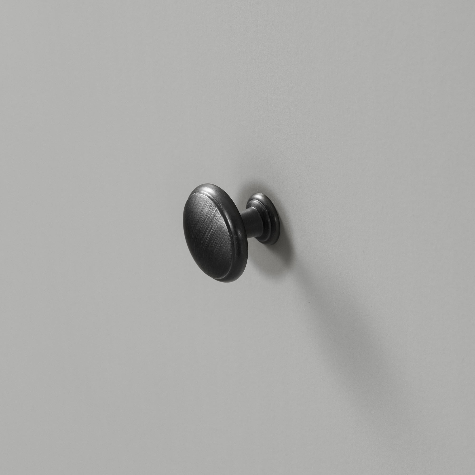 South Shore Vito 1-Drawer Nightstand - End Table with Storage for Adult, in Soft Gray