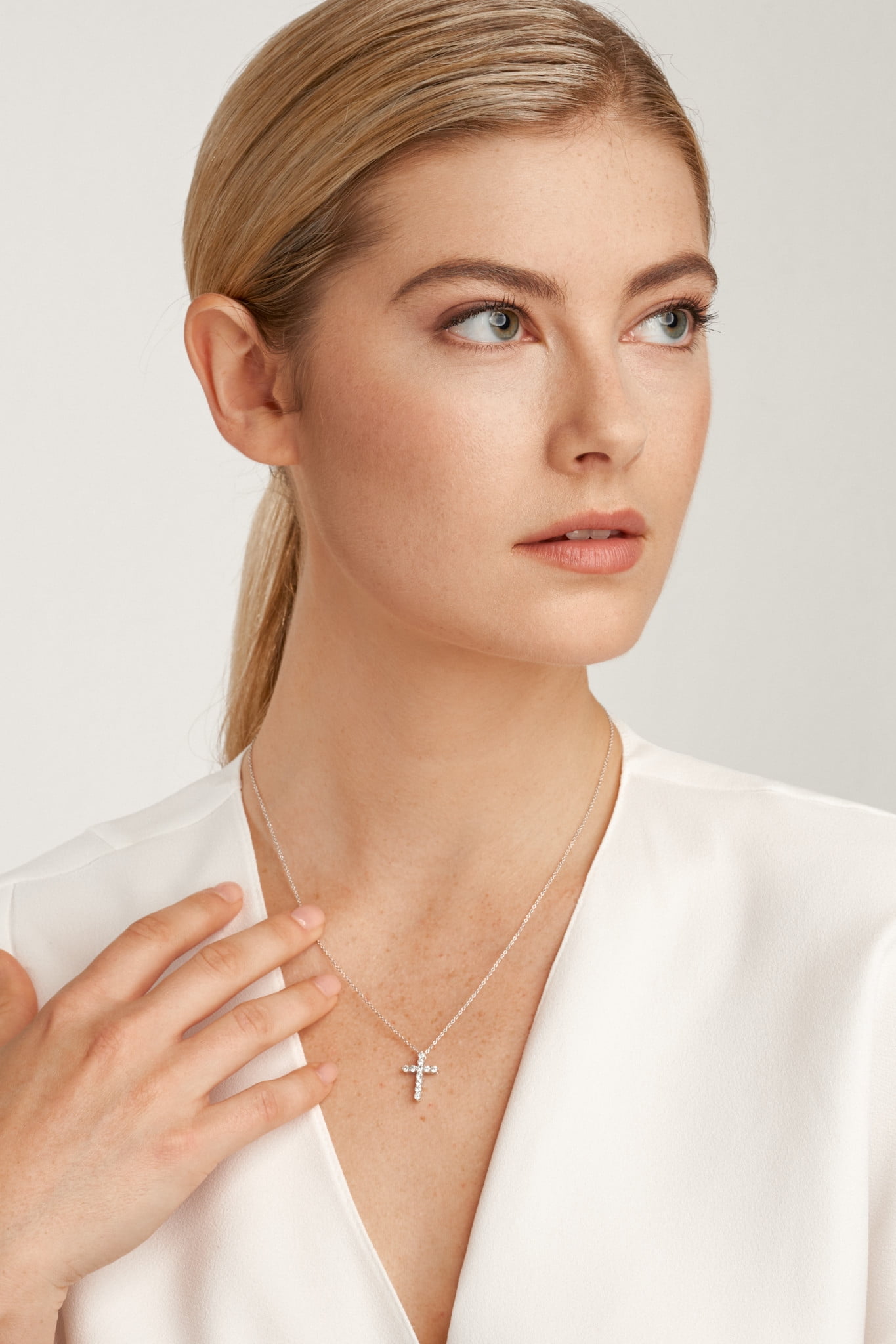 Forever Facets 1/2 CT TW Lab Grown Diamond Cross Necklace in Sterling Silver, Adult Female