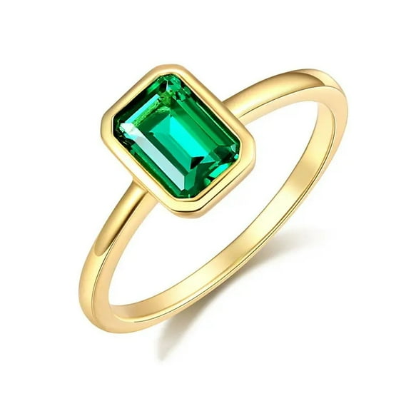Octagon-Cut Lab-Created Emerald Bezel-Set Solitaire Engagement Ring for Women in 925 Sterling Silver – Elegant Bridal Jewelry