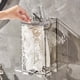 thumbnail image 1 of Xihbxyly Caja de Pañuelos con Ventosa, Diseño Acrílico Transparente, Gran Capacidad para Toallas Faciales, para Montar En La Pared o de Pie, Fácil Extracción de Papel, Organizador de Baño, Almacenami, 1 of 3