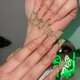 thumbnail image 1 of 24 piezas de uñas postizas largas XCF diseño de ataúd en espiral verde estilo bailarina, 1 of 4