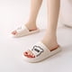 thumbnail image 4 of Zapatillas de baño con plataforma gruesa para mujer y hombre, chanclas antideslizantes con diseño de oso y gato de dibujos animados, sandalias de playa para interiores y exteriores, verano, 2023, 4 of 7