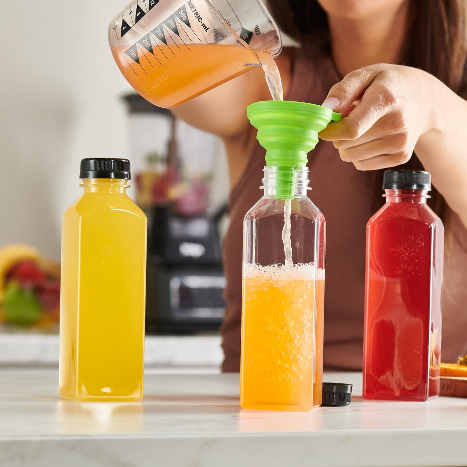 GUSTO Reusable Plastic Juice Bottles with Caps, Labels, Brush, and Silicone Funnel, 16 oz, 25-Pack
