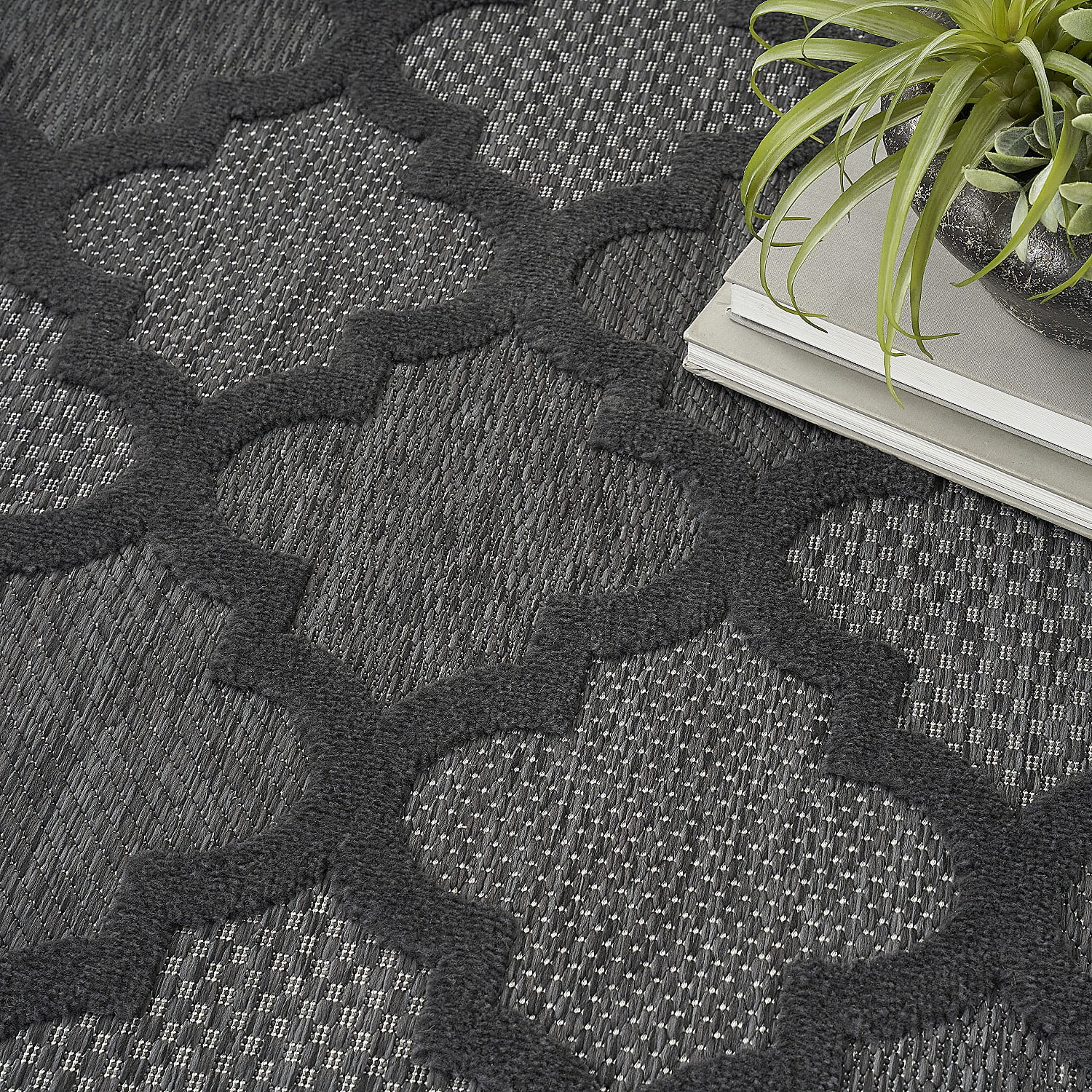 Nourison Easy Care Indoor/Outdoor Charcoal Black 8' x Round Area Rug (8 Round)