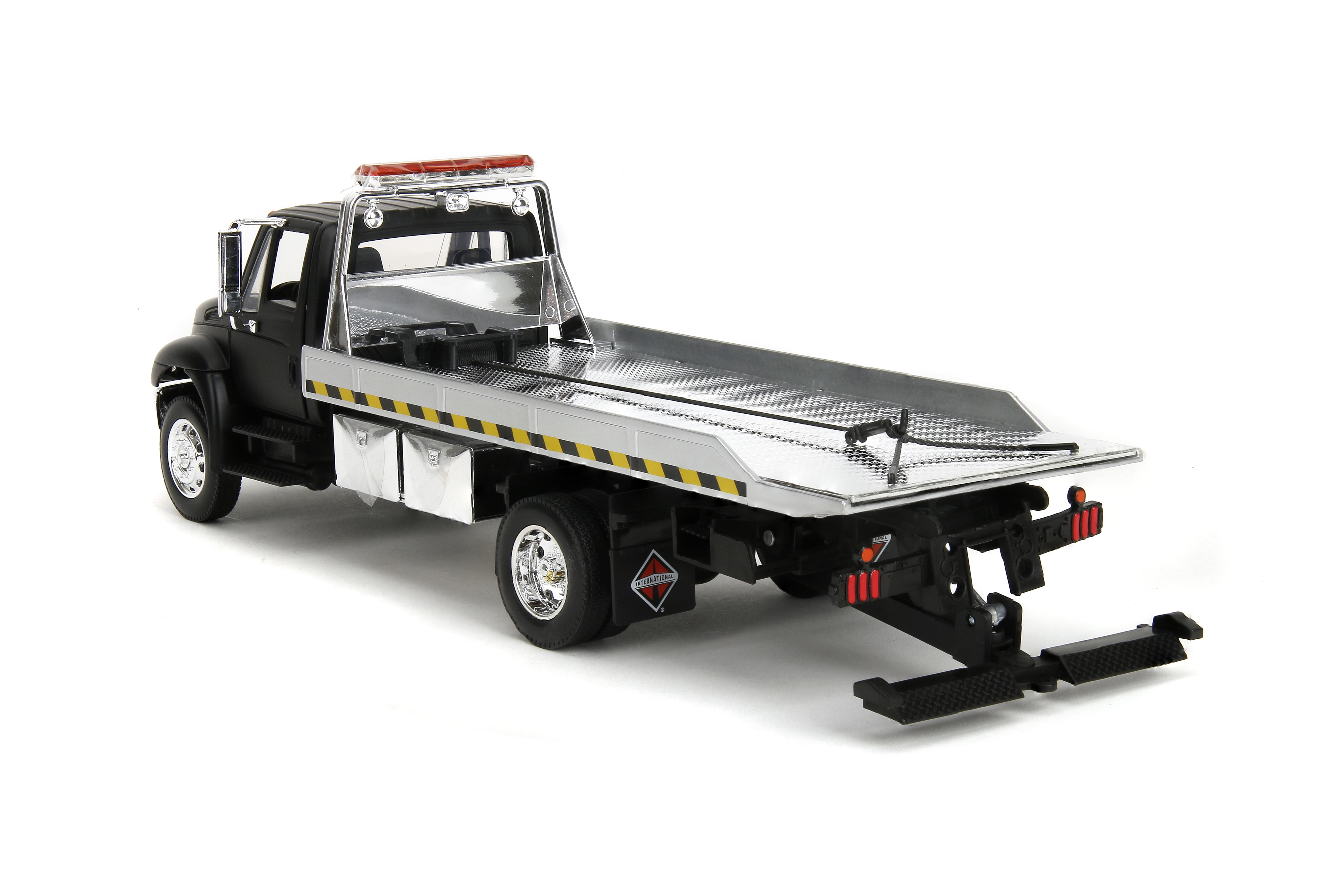 Jada Toys International 1:24 Durastar 4400 Flat Bed Die-cast Car