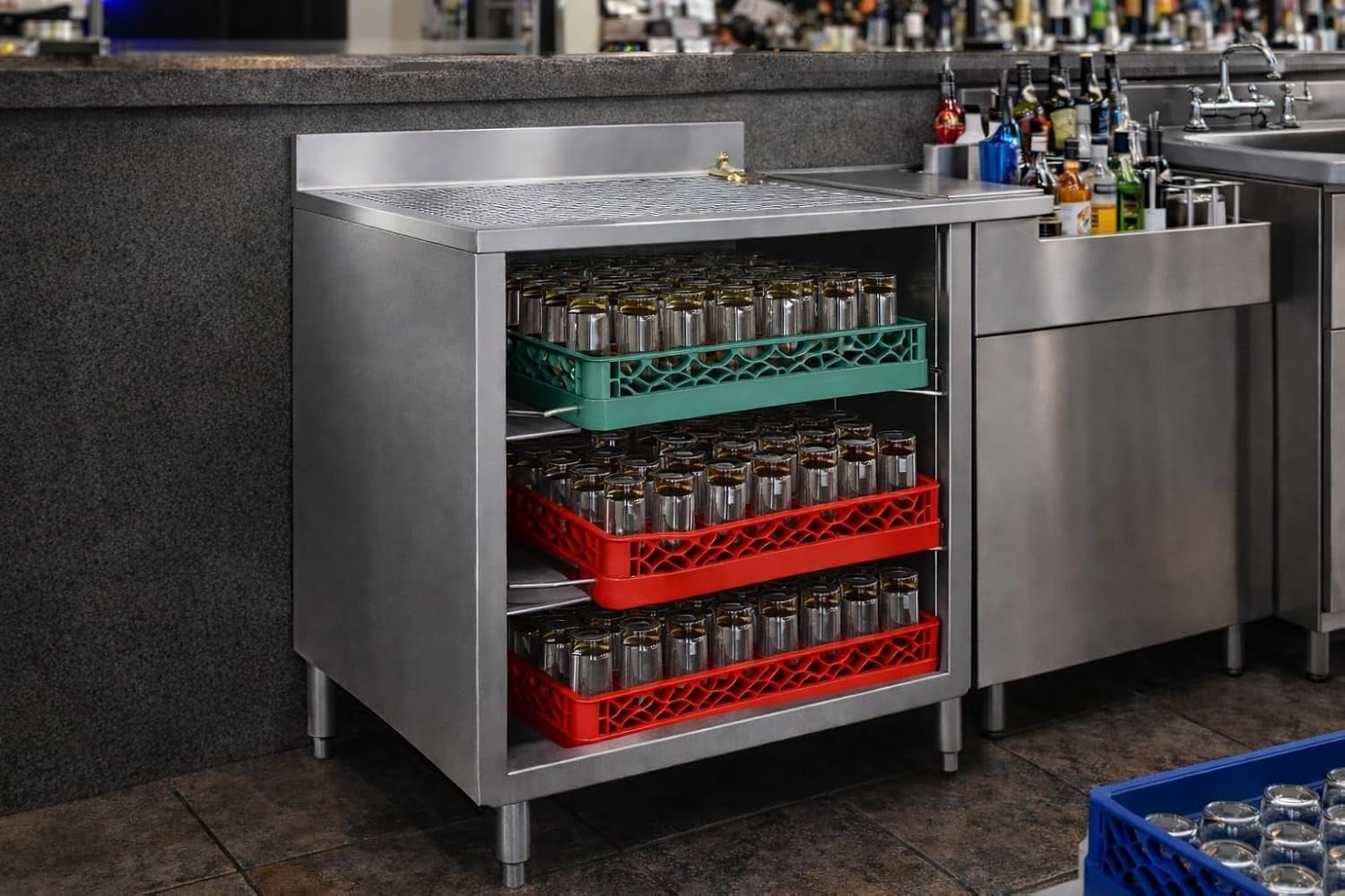 22.5" x 24" x 30" Stainless Steel Glass Rack Storage Cabinet with Built-In Rack | Commercial Glass Holder Organizer for Bar, Restaurant, Kitchen