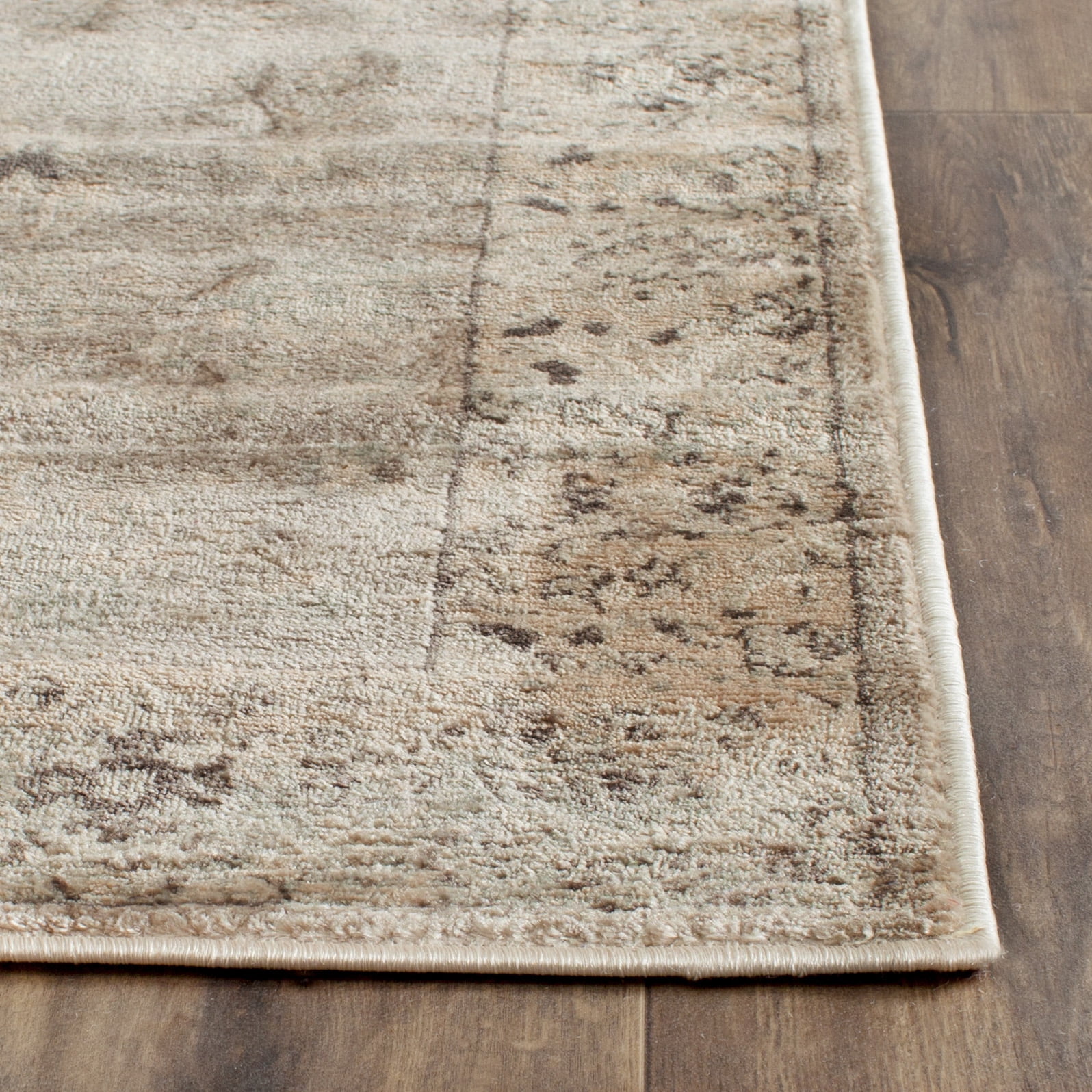 SAFAVIEH Vintage Rosabel Oriental Runner Rug, Light Grey/Ivory, 2'3" x 7'