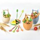 thumbnail image 1 of Juego de tenedor de fruta con barril mini de paja de trigo - 7x12cm tenedores de madera natural para postre para picnic, barbacoa, fiestas, 1 of 5
