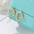 thumbnail image 1 of Fiudx Pendientes de Cuentas Irregulares, Elegante Joyería de Aleación Geométrica, Deslumbrantes Lentejuelas Doradas Pequeñas, Perfectos para Bodas, Fiestas y Eventos, Accesorio Versátil para Todos, I, 1 of 6