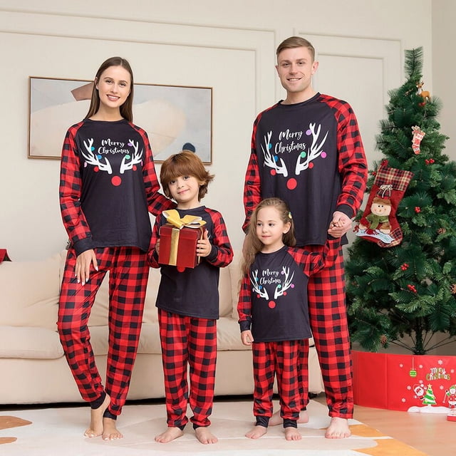 Conjunto de pijamas a juego de Navidad para la familia, ropa de dormir para adultos, madre, padre, hijo, trajes de Navidad, peleles para bebé, 2023