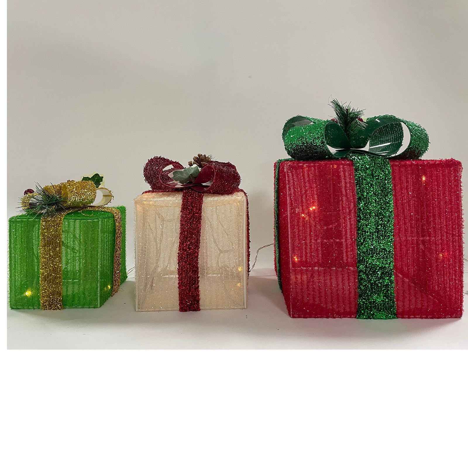 Light Up Christmas Gift Present Rattan Boxes Under Xmas Tree Decoration Set  of 3 | eBay
