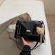 thumbnail image 1 of Bolso de mano de piel suave de gran capacidad para mujer, bandolera con cadena combinable, informal, para hombro bajo el brazo, 2025, 1 of 5