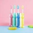 thumbnail image 2 of Paquete de 4 cepillos de dientes para niños con cerdas suaves y cerdas extrafinas para edades de 3 a 6 años, 2 of 5