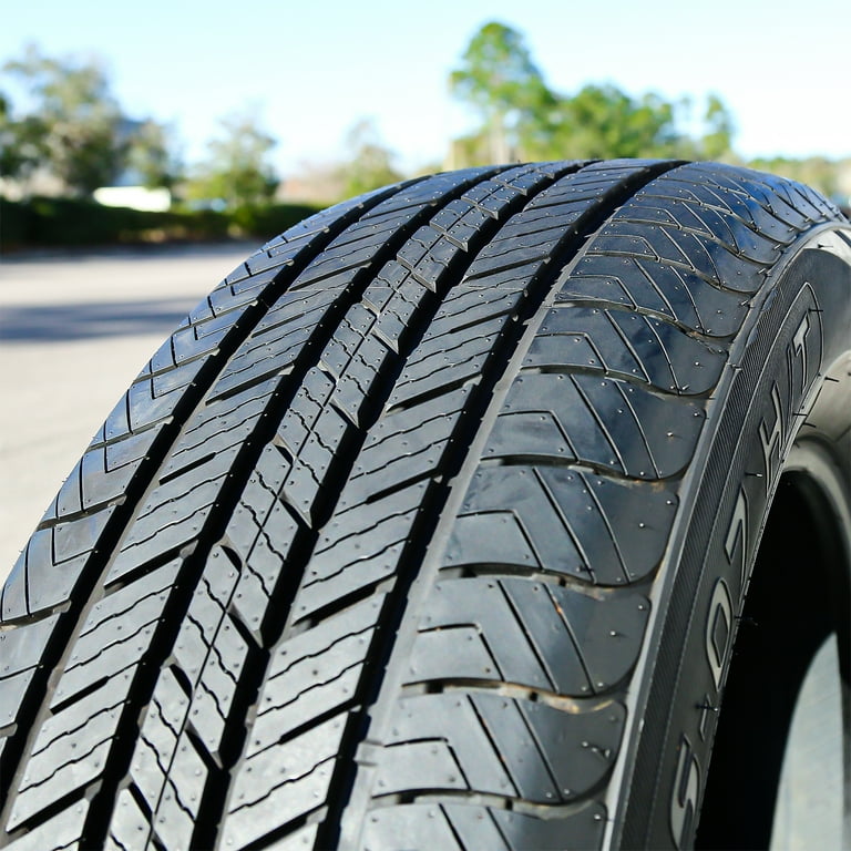 Goodtrip GS-07 H/T 275/55R20 117H XL a/s All Season Tire - Walmart.com