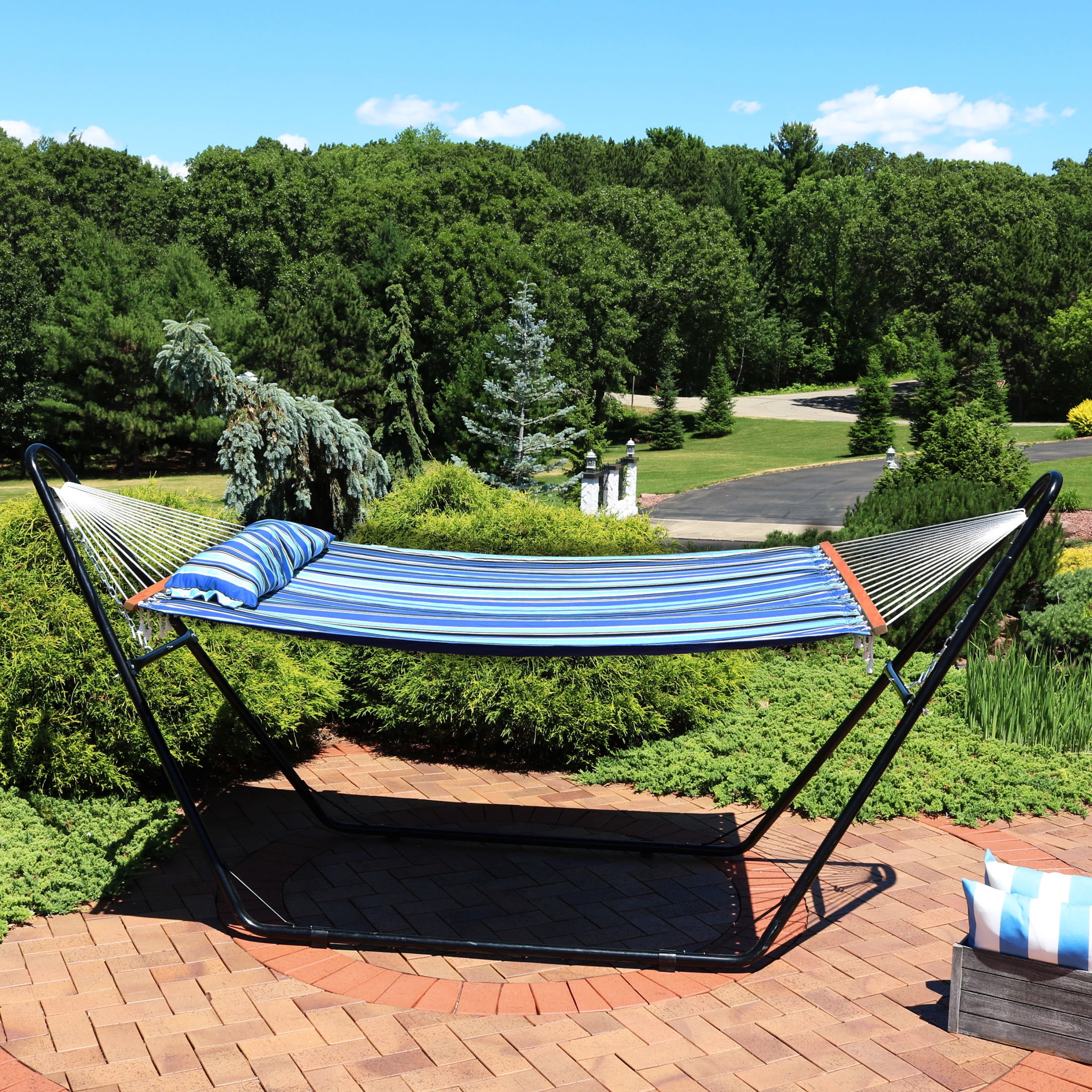 Sunnydaze 2-Person Quilted Polyester Spreader Bar Hammock with Stand, 450 lb Capacity - Misty Beach