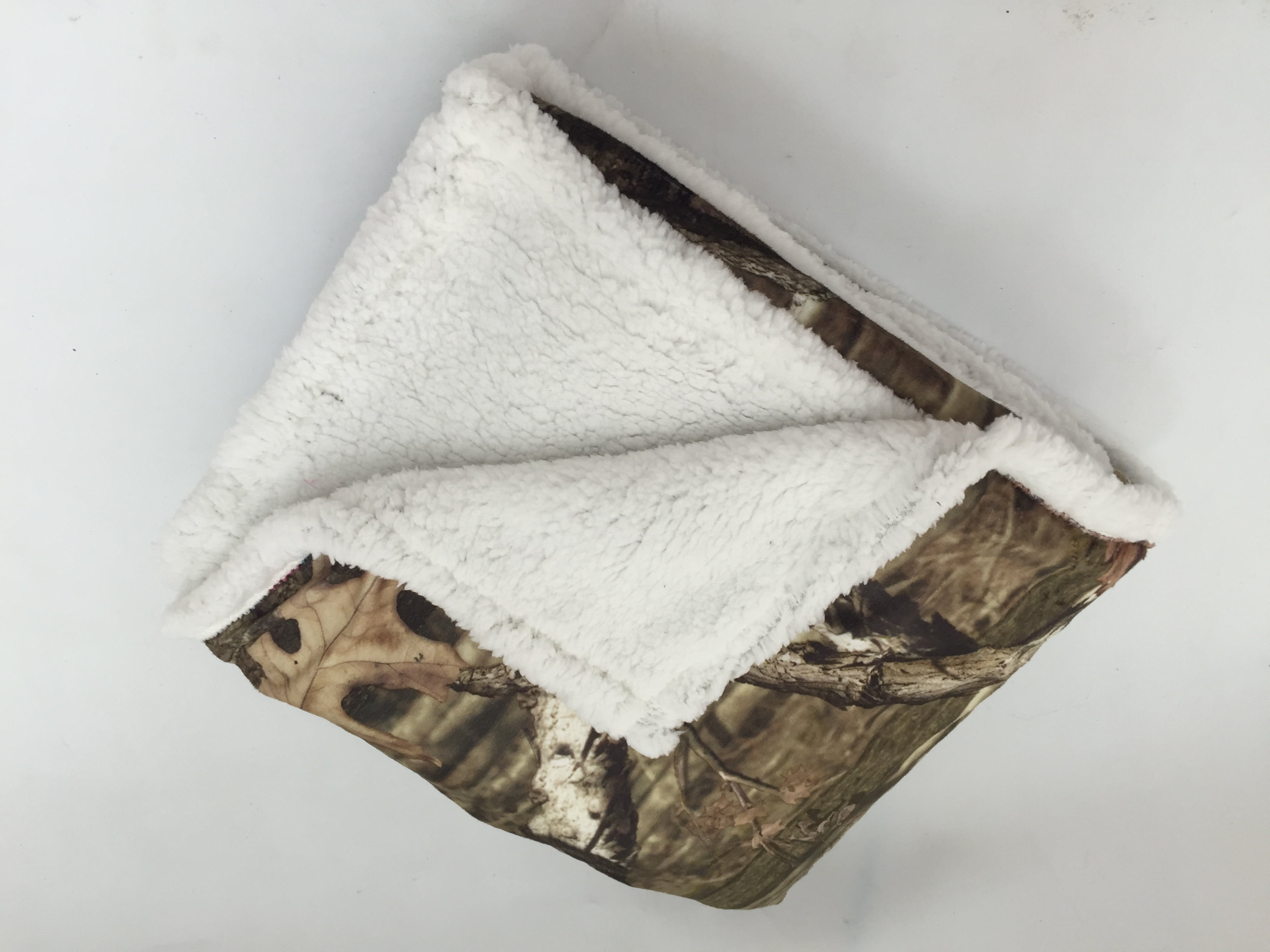 Mossy Oak Throw Blanket, Brown