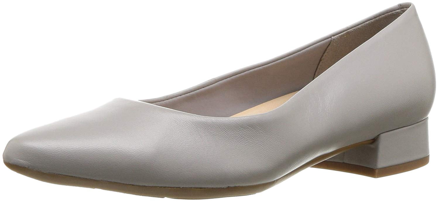easy spirit women's caldise pump