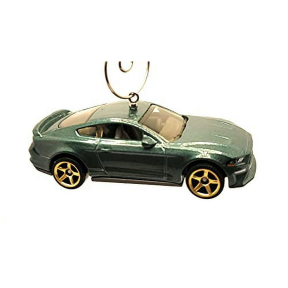 2019 Ford Mustang Coupe Christmas Ornament 1:64 Green