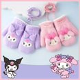 thumbnail image 2 of Guantes Kawaii Sanrio Kuromi My Melody a prueba de frío, guantes de invierno de felpa con pantalla táctil, cálidos, regalos de Navidad para niños pequeños, 2 of 5
